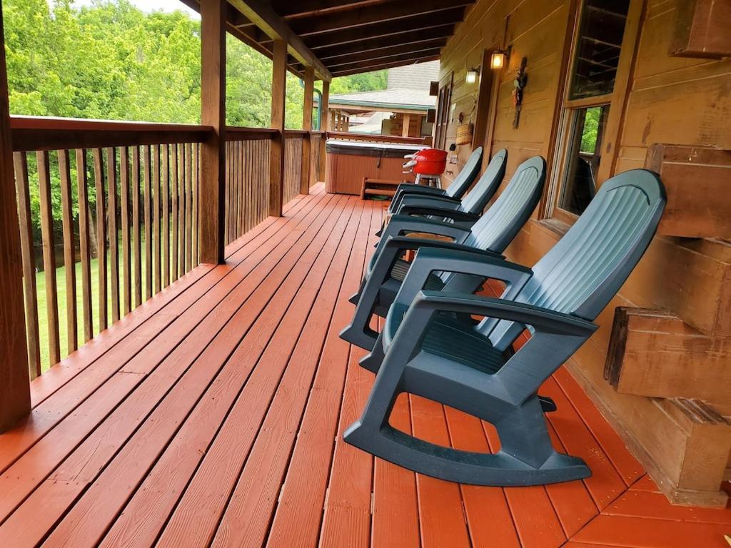Story Brook: Beautiful True Log Cabin! Close To Dollywood, State Park, And More! Sevierville Luaran gambar